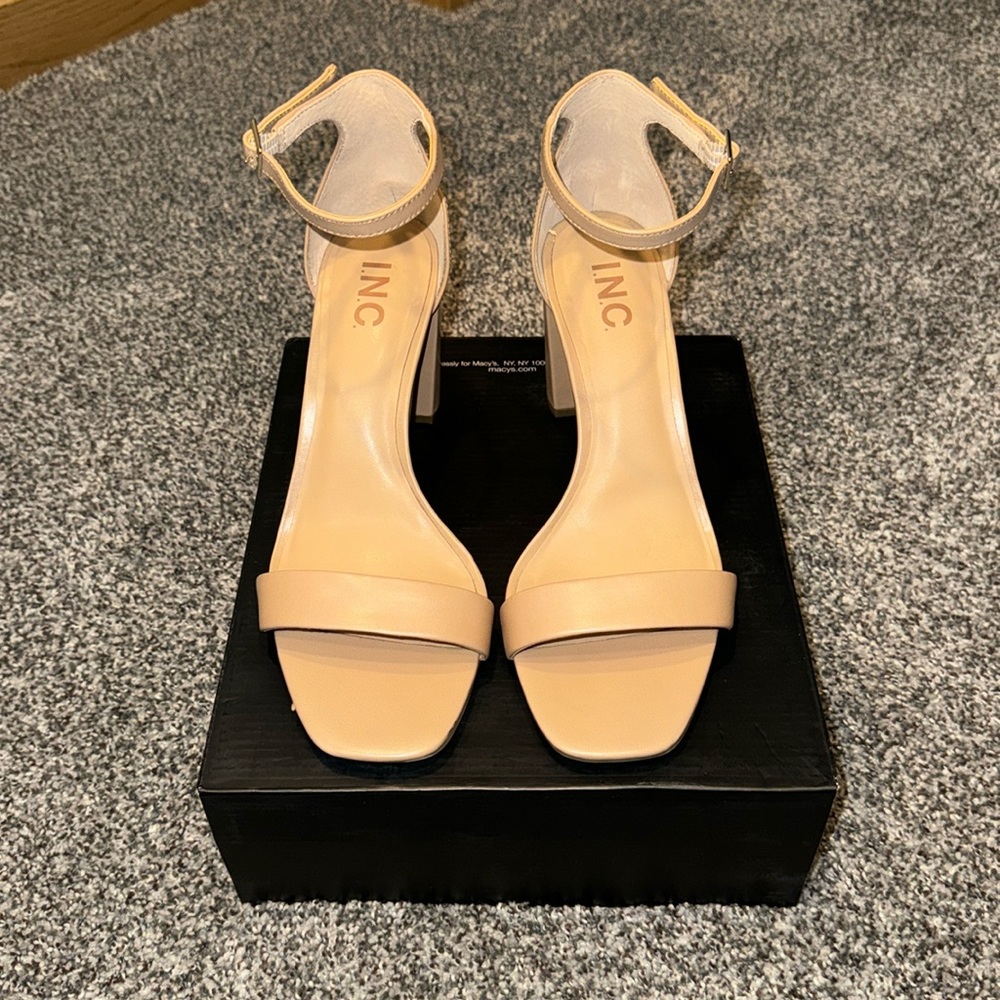 Nude heels, I.N.C.
